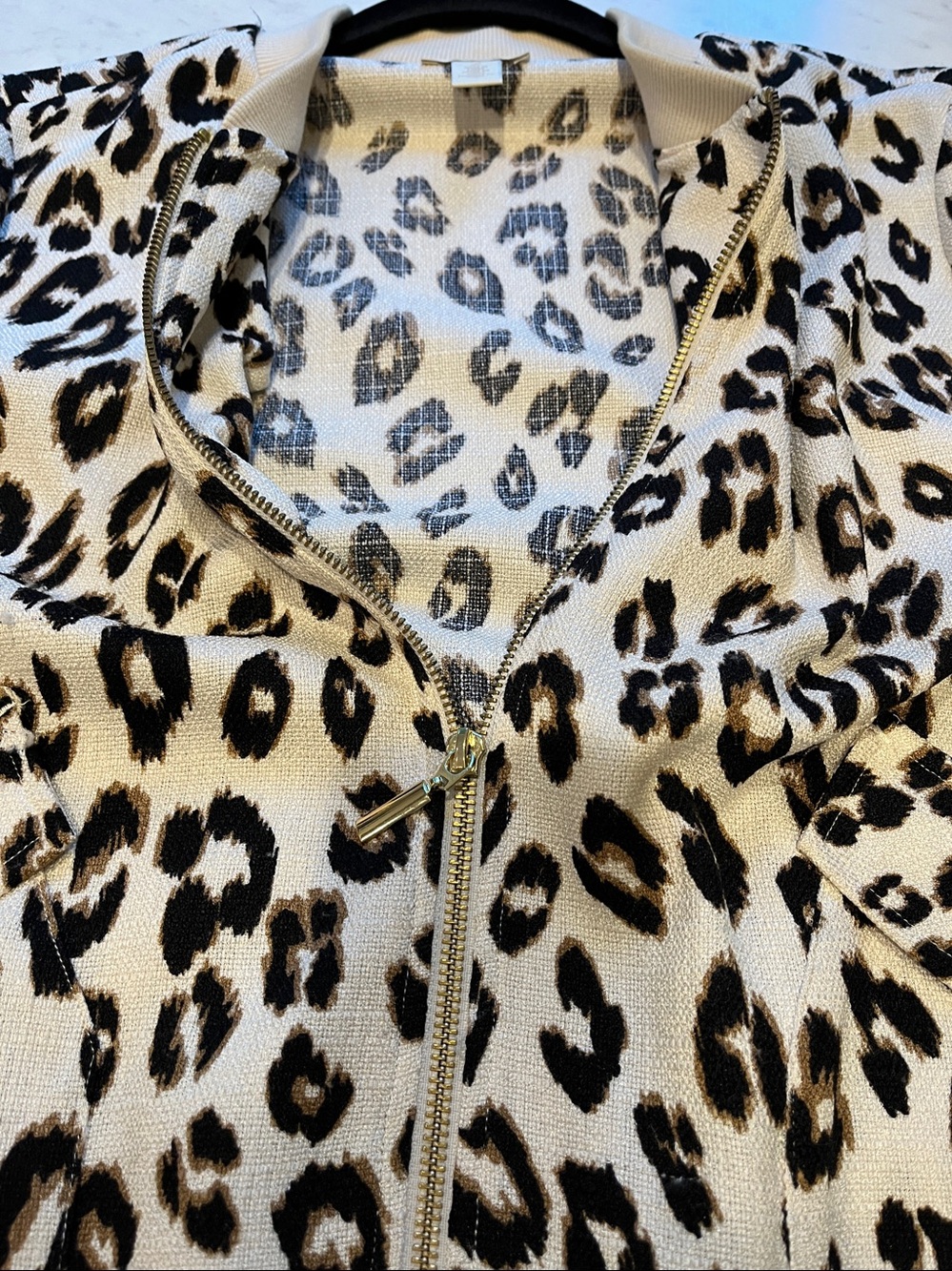 Chicos Animal Print Bomber Jacket. Size 2 = 12/14 - Picture 8 of 11